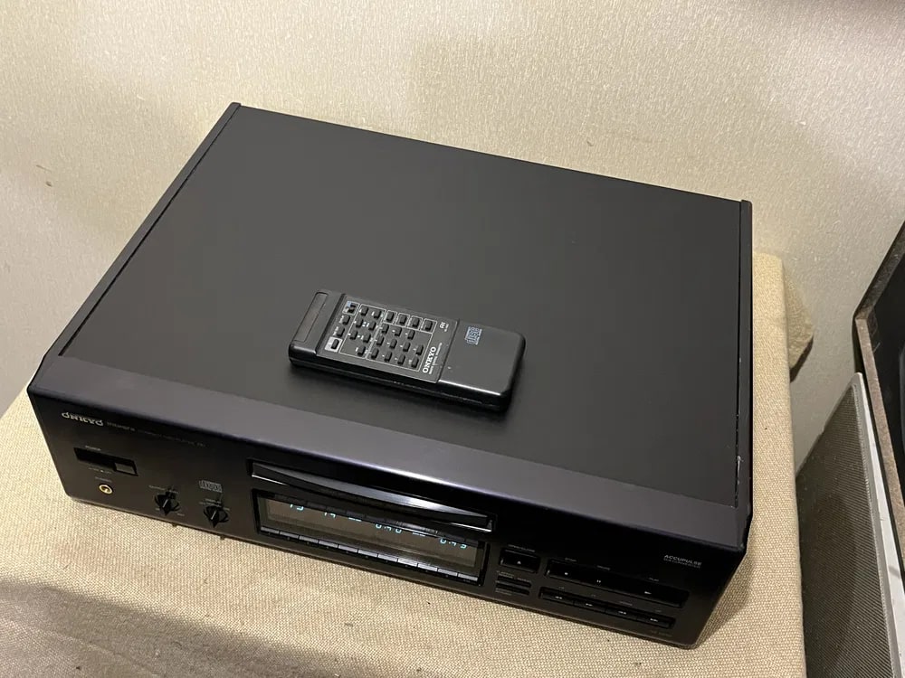 Onkyo Integra DX-6850 Rare Vintage CD Player Warranty Remote