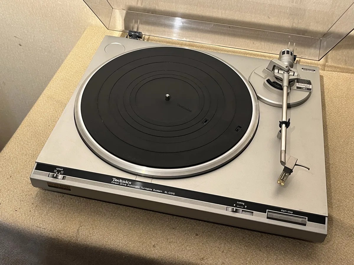TECHNICS SL-D310 Rare Vintage Turntable Direct Drive Full Automatic