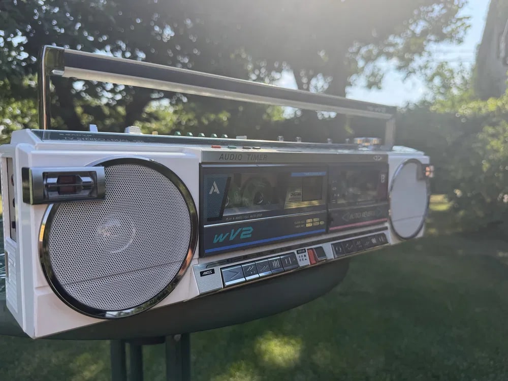 Sanyo MR-WV2(W) Rare Vintage Boombox Working Stereo Radio Cassette