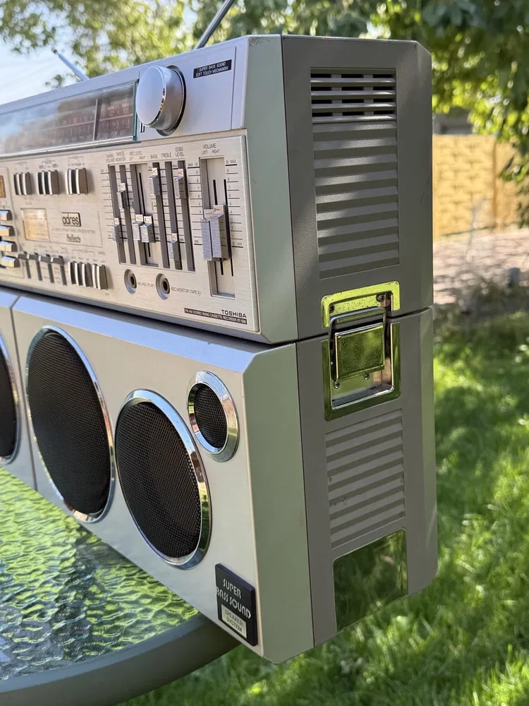 Toshiba RT-S 98 Rare Vintage Boombox Getto blaster Warranty Cassette Serviced