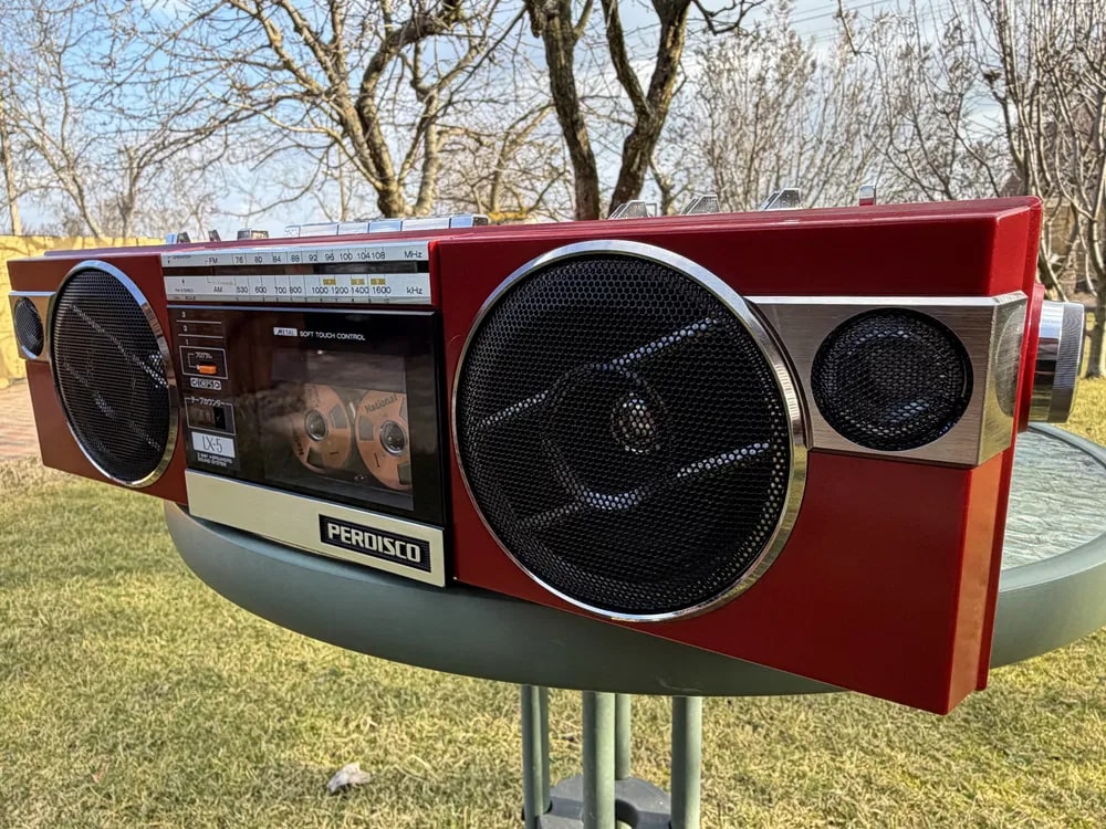 Hitachi TRK-LX 5 Rare Vintage MINT Cassette Boombox Serviced Warranty Serviced