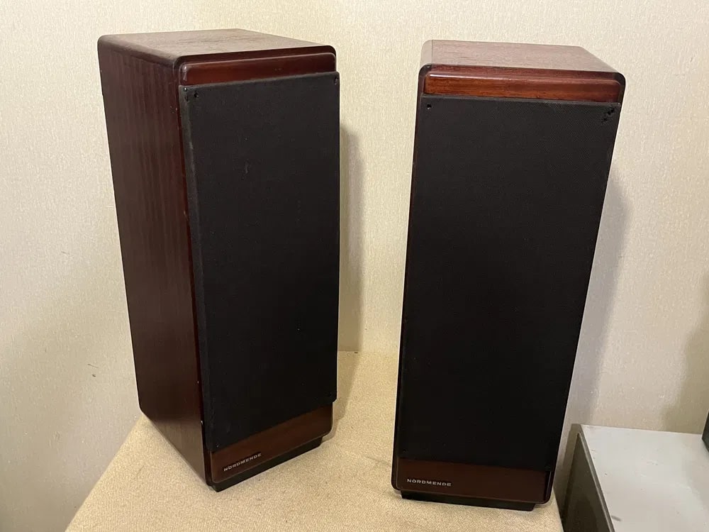 Nordmende 2.571 M Rare Vintage Bookshelf Speakers Working German Wood Warranty