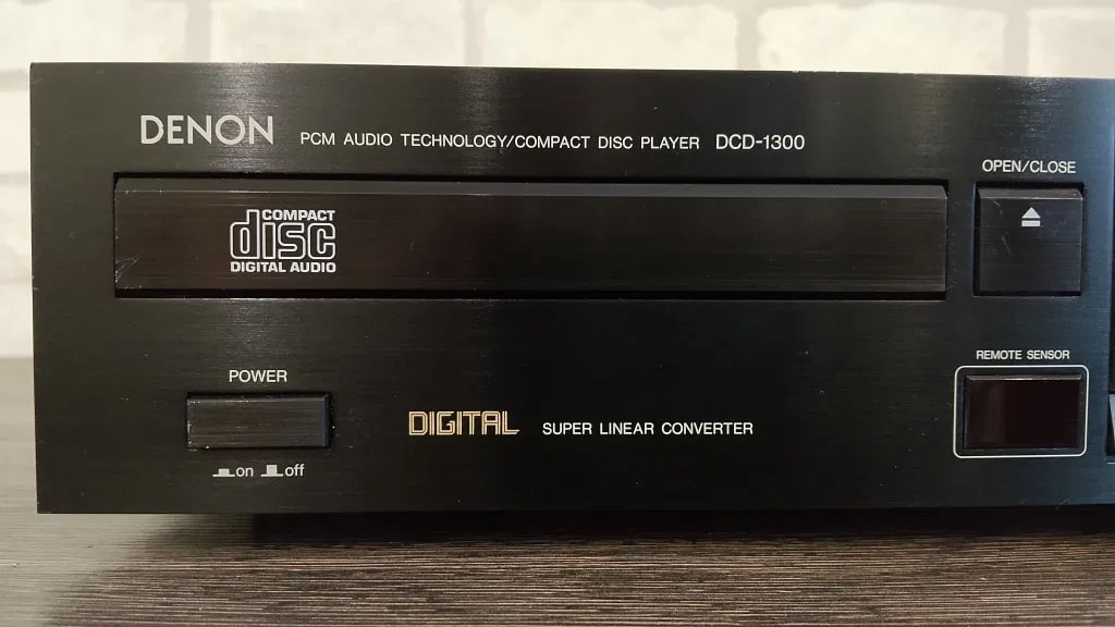 Denon DCD-1300 Rare Vintage CD Player Warranty Tested Remote 100V