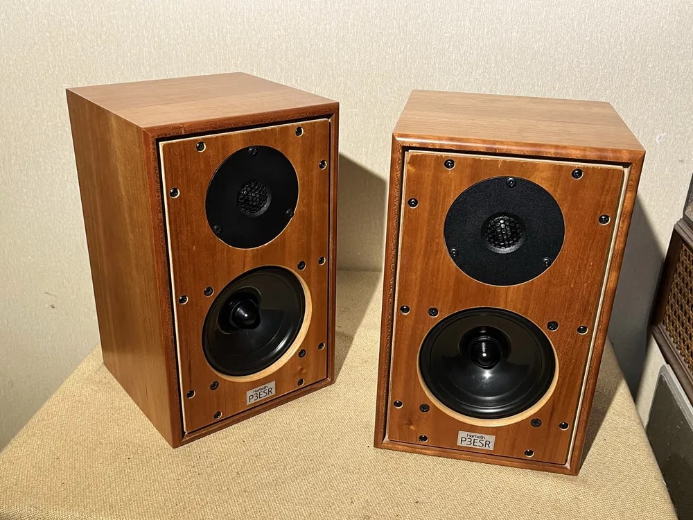 Harbeth P3ESR Collectible Vintage Bookshelf Speakers Boxed +100 Days Warranty