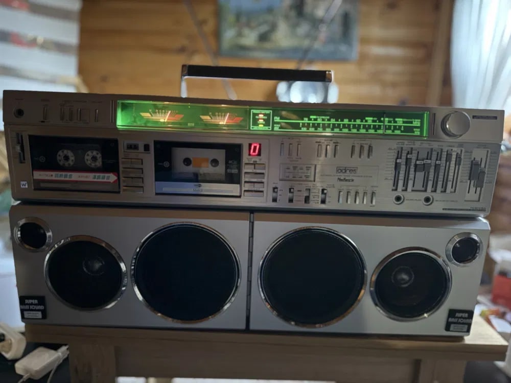 Toshiba RT-S 98 Rare Vintage Boombox Getto blaster Warranty Cassette Serviced