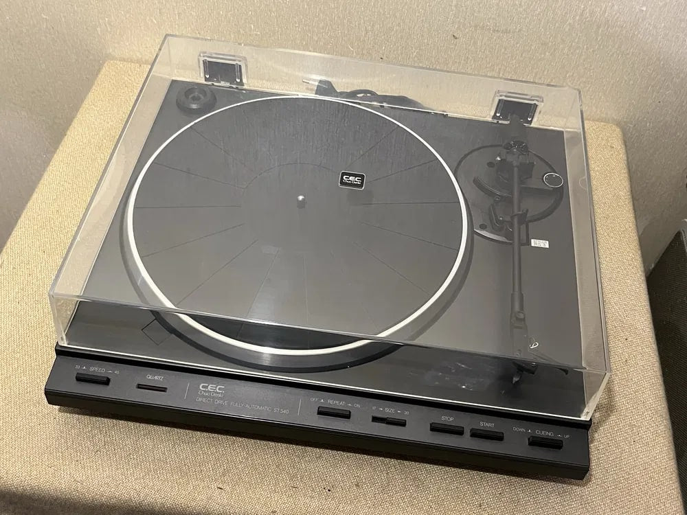 C.E.C. ST-540 QUARTZ Rare Vintage Turntable Working Direct Drive