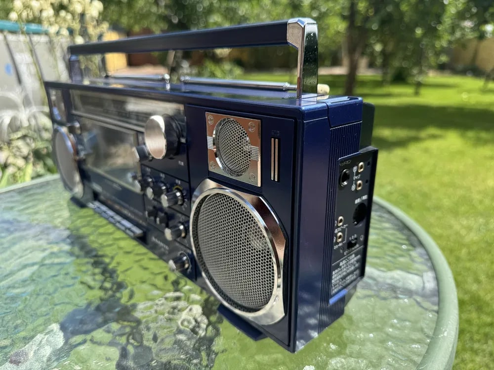 SANYO V8 Rare Vintage Cassette Boombox Getto blaster  Serviced Warranty