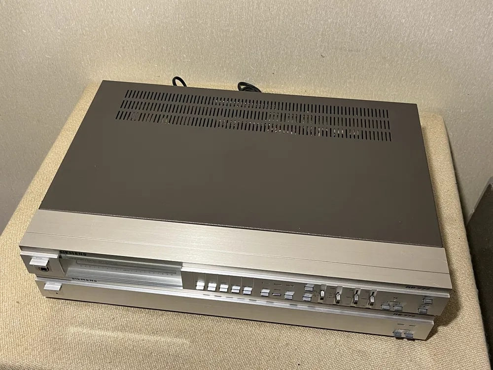 Siemens RE-777 + RP-777 Rare Vintage Stereo Pre-Power Amplifier Set