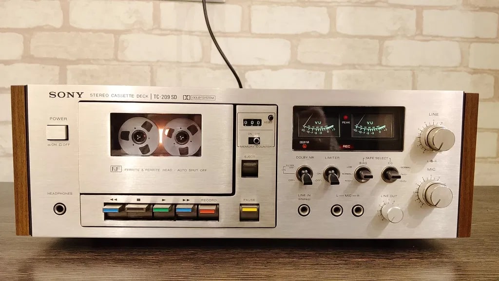 Sony TC-209 SD Rare Vintage Cassette Deck Stereo Dolby B Warranty