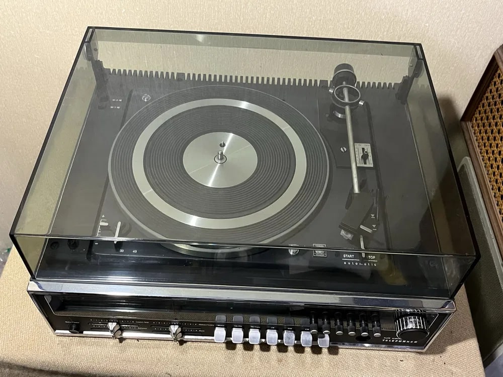 Telefunken HI-FI Center 4040 + L71 Rare Vintage Turntable System Warranty