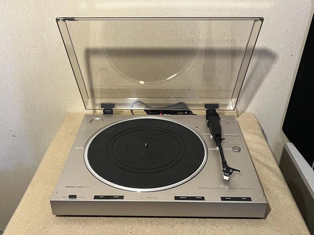 Denon DP-21F Rare Vintage MINT Turntable Working Direct Drive Quartz