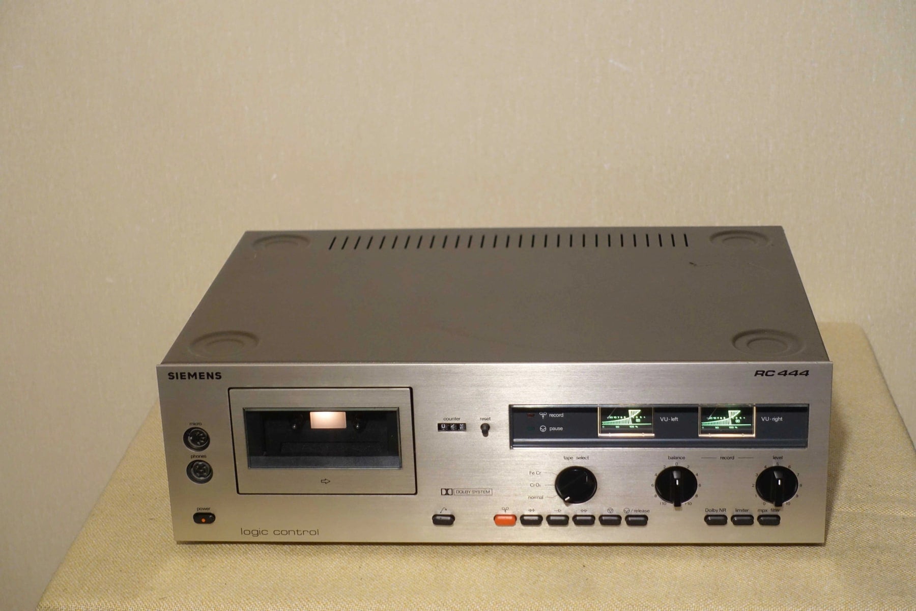 Siemens RC-444 Rare Vintage Cassette Deck Working Warranty 2 Motors VU