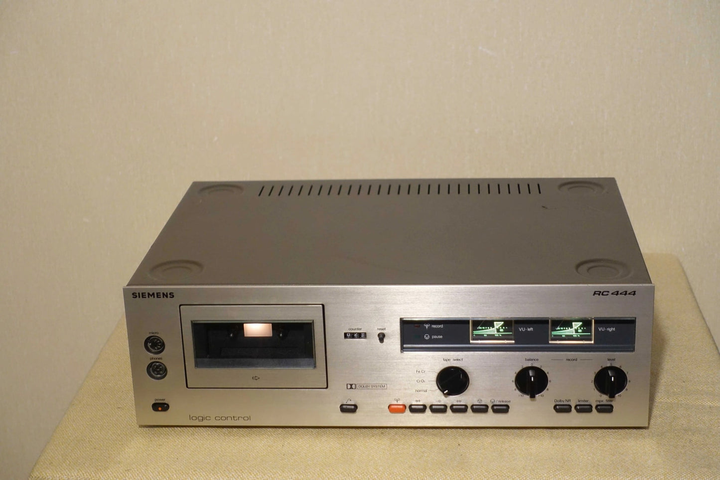 Siemens RC-444 Rare Vintage Cassette Deck Working Warranty 2 Motors VU