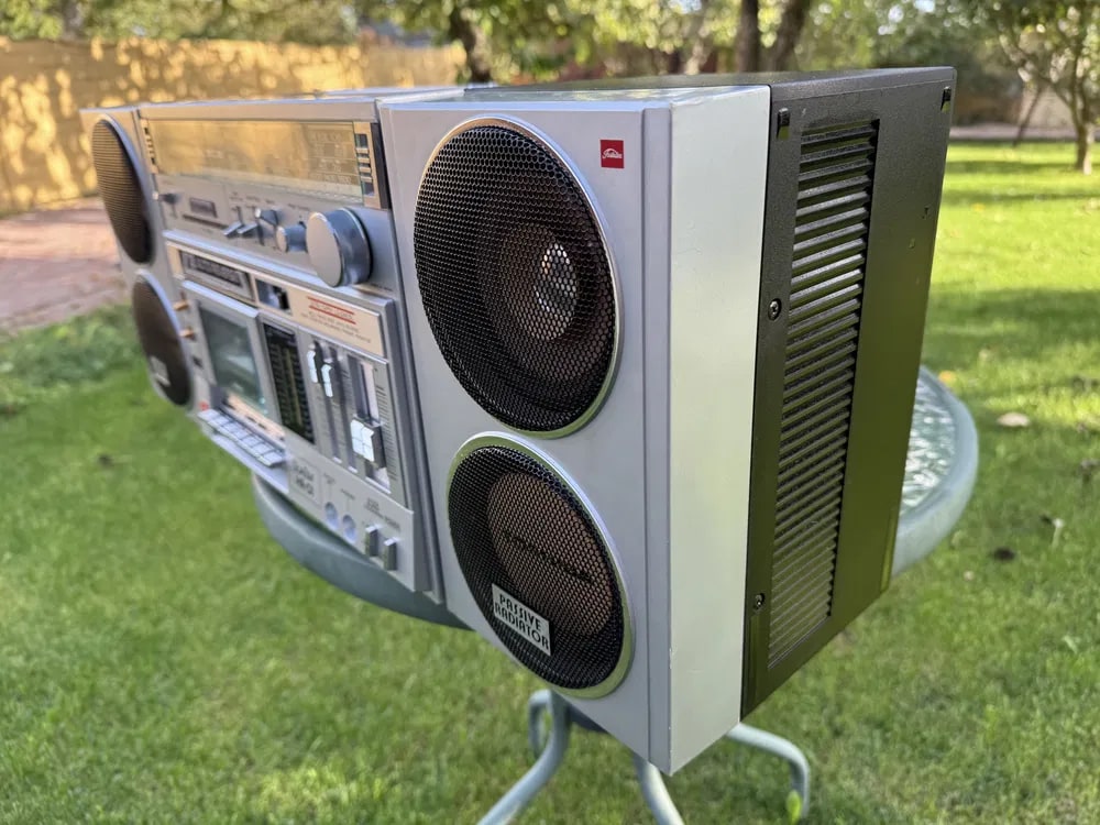 Toshiba RT-S953 Rare Vintage Japan Cassette Boombox Getto blaster Warranty