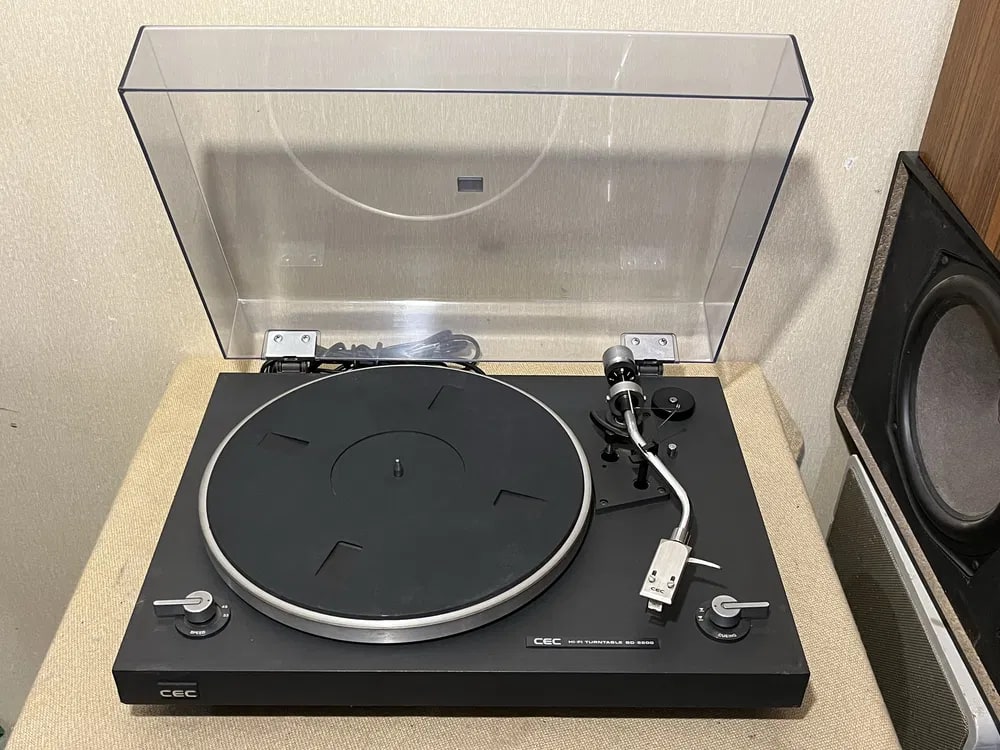 C.E.C. BD-2200 Rare Vintage Turntable Serviced Warranty Tested Serviced