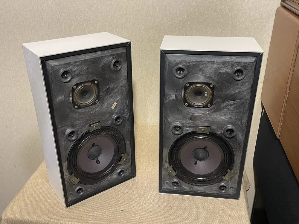 Bang & Olufsen Beovox S-25 Rare Vintage Bookshelf Speakers Tested Warranty