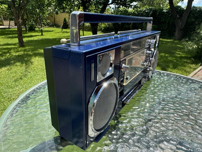 SANYO V8 Rare Vintage Cassette Boombox Getto blaster Serviced