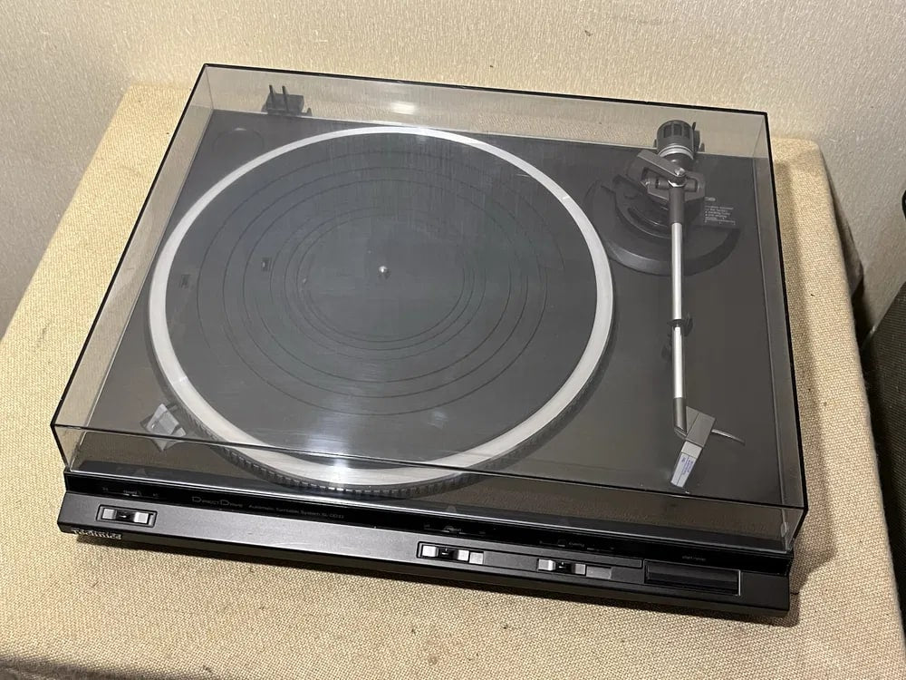 Technics SL-DD33 Rare Vintage Turntable Warranty Direct Drive Automatic