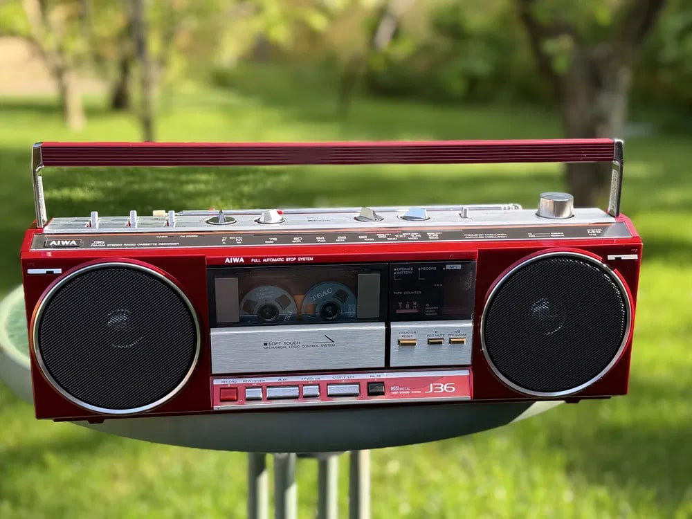 AIWA J36 Rare Vintage Mint Boombox Getto blaster Warranty Tested Metallic Finish