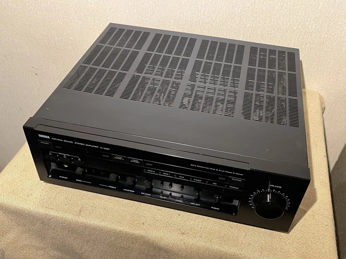 Yamaha A-1020 Rare Vintage Stereo Integrated Amplifier Natural Sound
