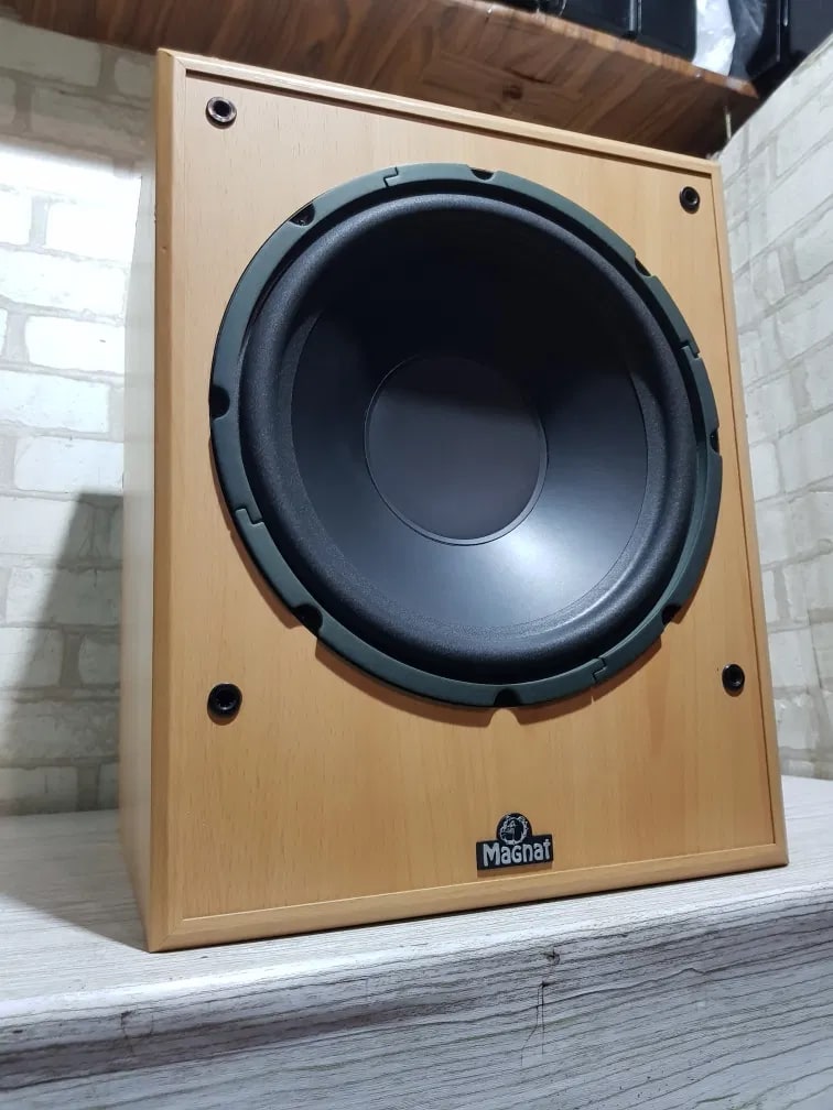 MAGNAT Rare Vintage Active Subwoofer Tested Working Bass Reflex Hi-Fi