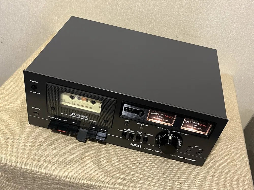 AKAI CS-702D MK2 Rare Vintage Cassette Deck Tested Japanese Analog VU Meters