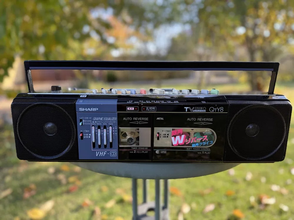 SHARP QT-Y8 Rare Vintage Boombox Stereo Radio Cassette Player