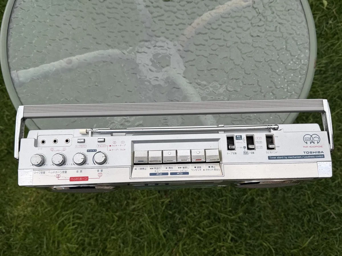 TOSHIBA RT-S63W Rare Vintage Boombox Stereo Cassette Player Working