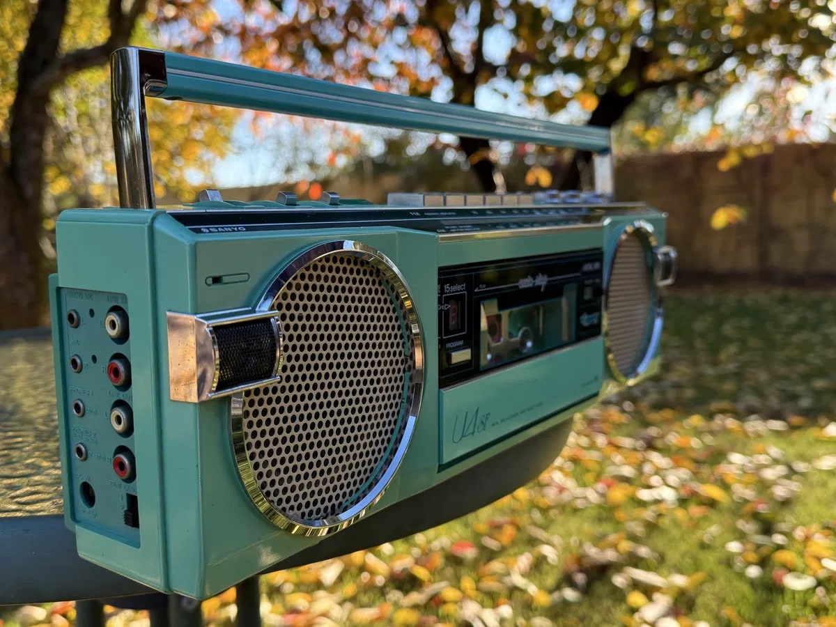 Sanyo U4 SF Rare Vintage Boombox Cassette Radio Working Stereo Analog