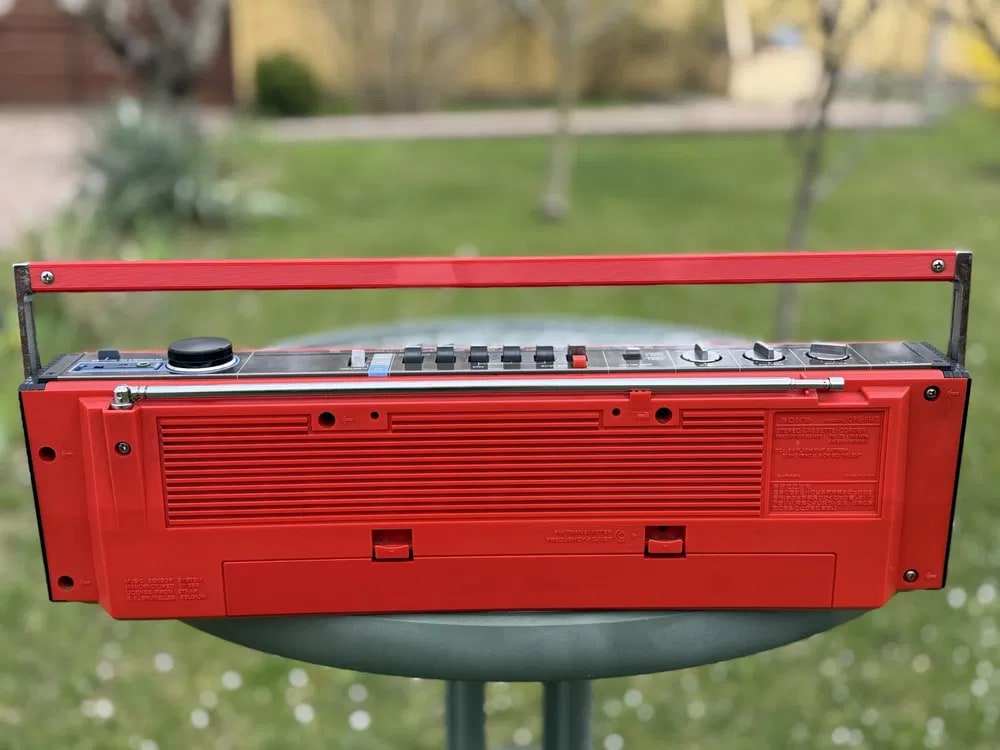 Sony CFS-FM7 Super Rare 2 in 1 Vintage Boombox Warranty Detachable Radio