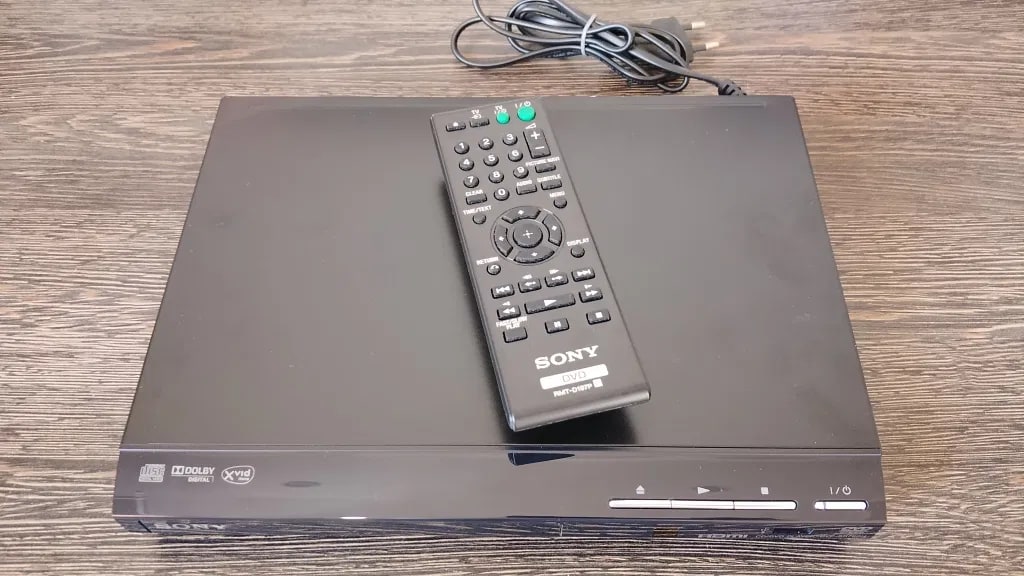 Sony DVP-SR760H Rare Vintage CD/DVD Player Working HDMI USB Upscaling