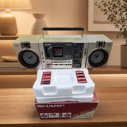 Sharp QT-37 Rare Vintage Mint Collectible Japan Boombox Getto blaster Warranty