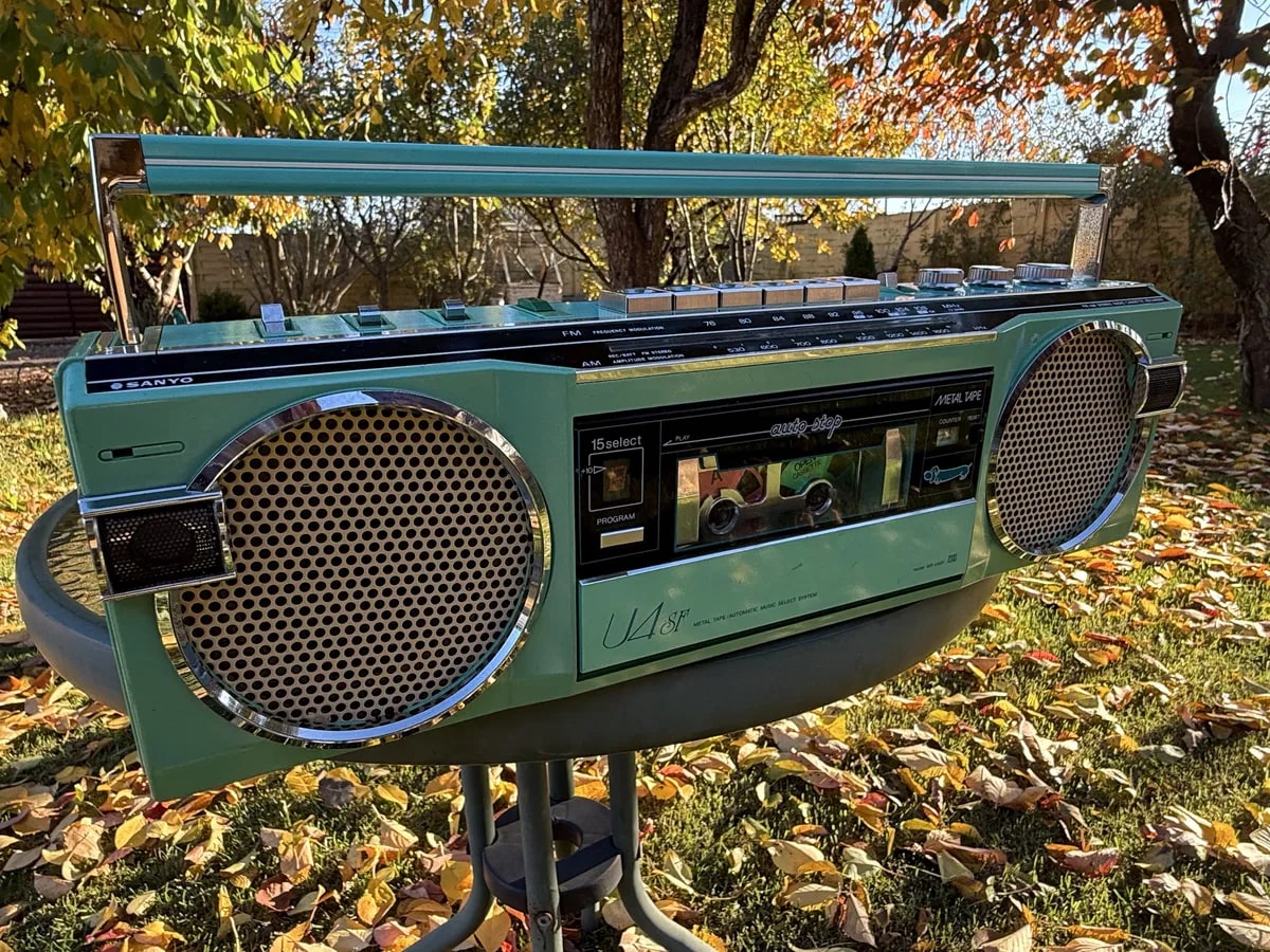 Sanyo U4 SF Rare Vintage Boombox Cassette Radio Working Stereo Analog