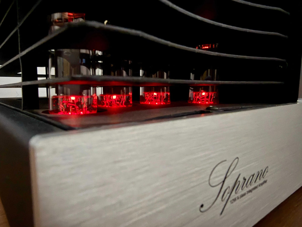 Synthesis Soprano Rare Vintage MINT Integrated Tube Amplifier DAC Phono