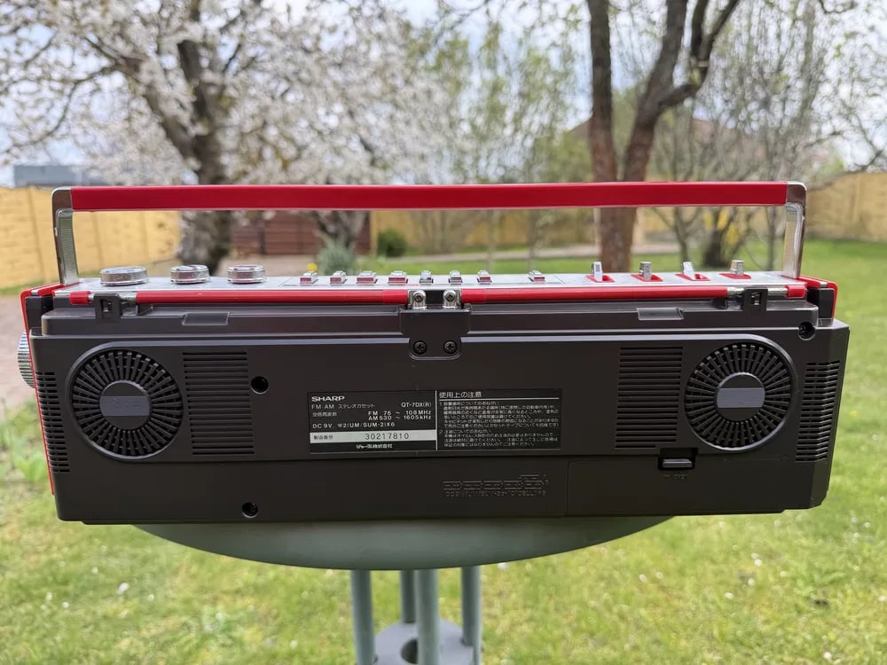 SHARP QT-7DX(R) Rare Vintage Cassette Boombox Getto blaster Serviced Warranty