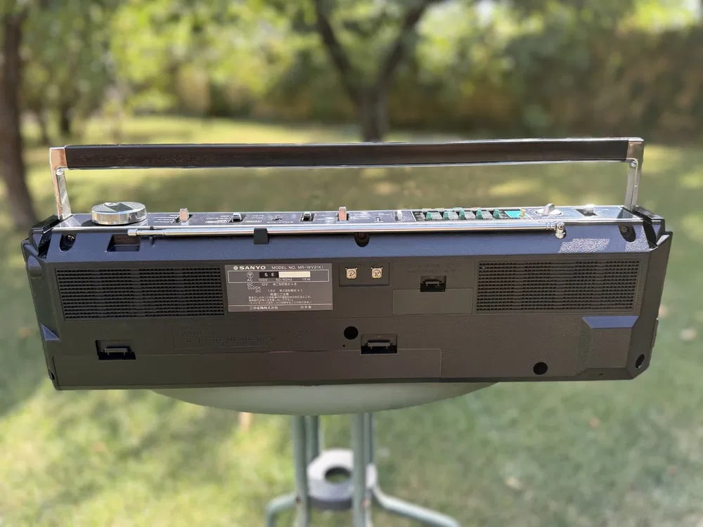 Sanyo MR-WV2(k) Rare Vintage Boombox Radio Cassette Player Working