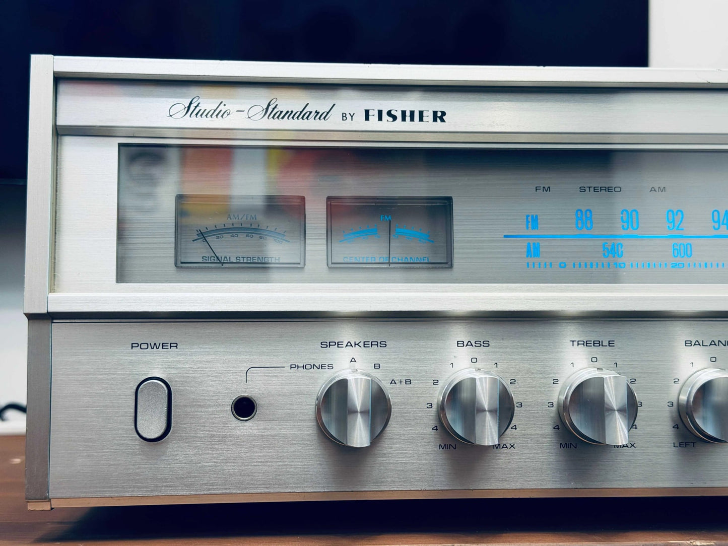 Fisher RS-1052 Studio Standard MINT Rare Vintage  Receiver Serviced Warranty