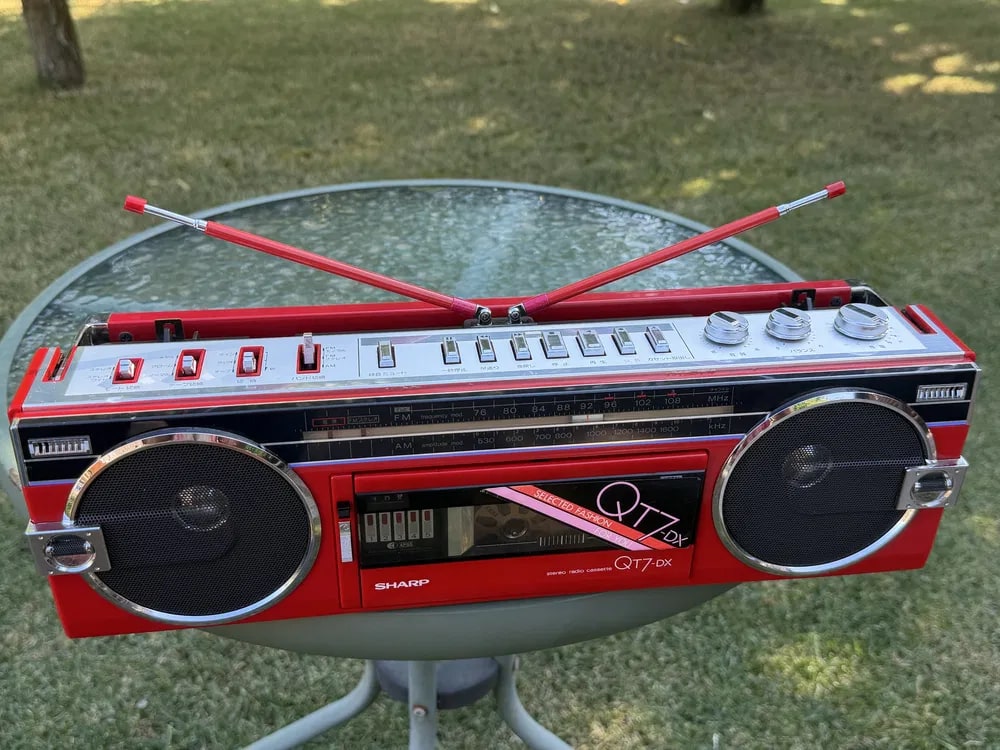 SHARP QT-7DX(R) Rare Vintage Cassette Boombox Getto blaster Serviced