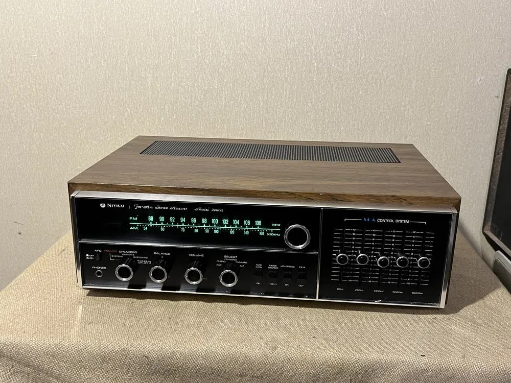 JVC Nivico 5010U Rare Vintage 1970s MINT Receiver Warranty Working Hi-End Stereo