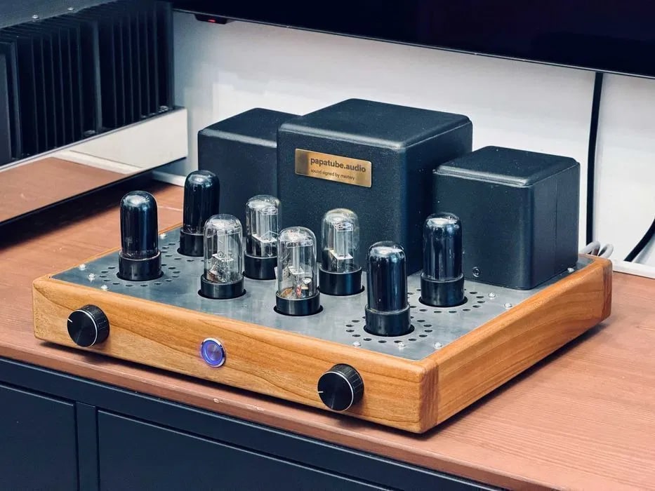 papatube.audio PP 6П6С (6V6) 2×12 Вт Rare Vintage Tube Amplifier Serviced