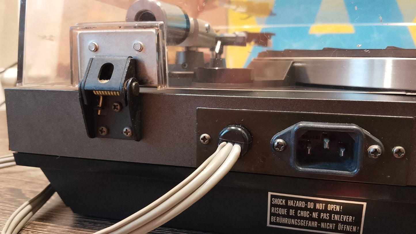 AKAI AP-100C Rare Vintage Turntable Serviced Belt Drive Warranty