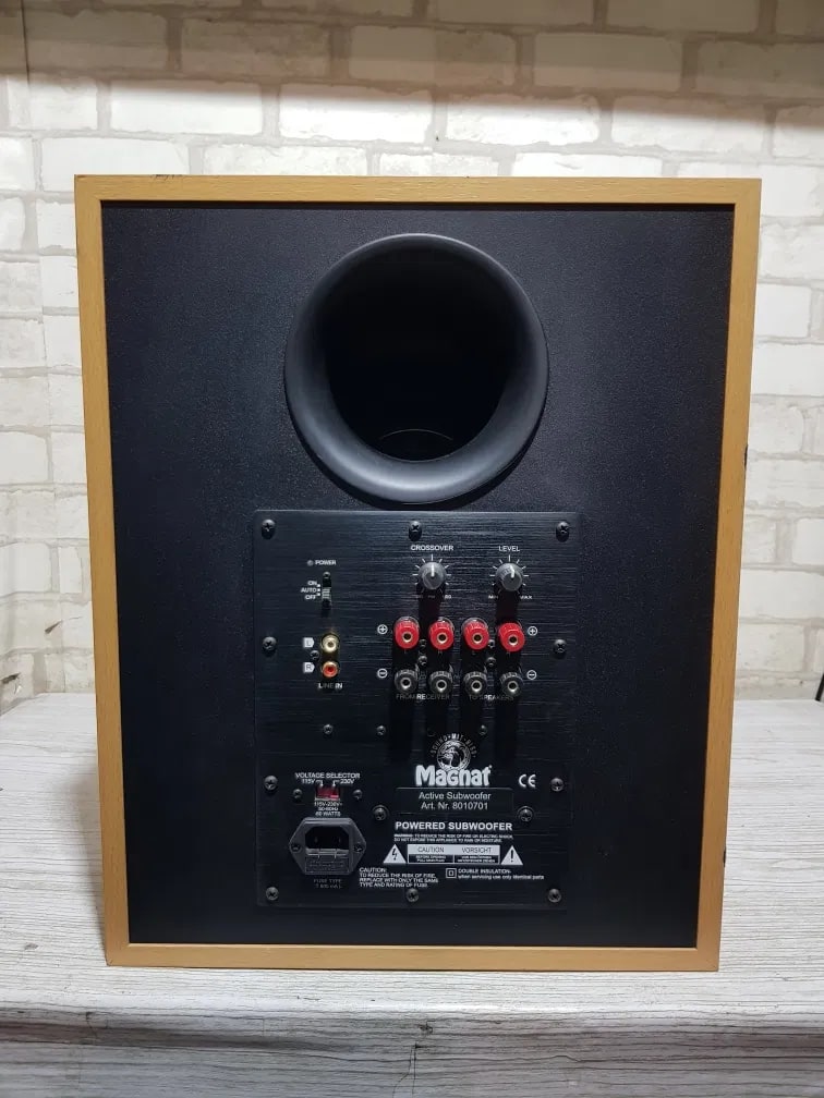 MAGNAT Rare Vintage Active Subwoofer Tested Working Bass Reflex Hi-Fi