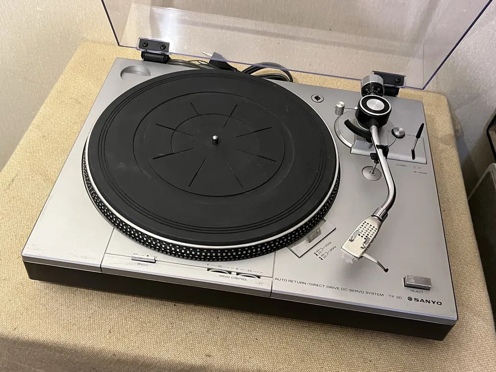 SANYO TP-30 Rare Vintage Turntable Warranty Direct Drive Hi-Fi Auto Stop