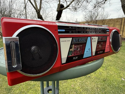 Sharp QT-Y2 Rare Vintage Boombox Serviced Working Stereo Radio Cassette