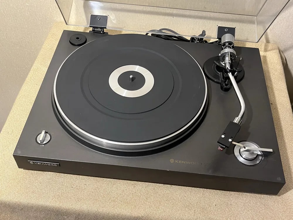 Kenwood KD-1500 Rare Vintage Turntable Fully Working Belt Drive