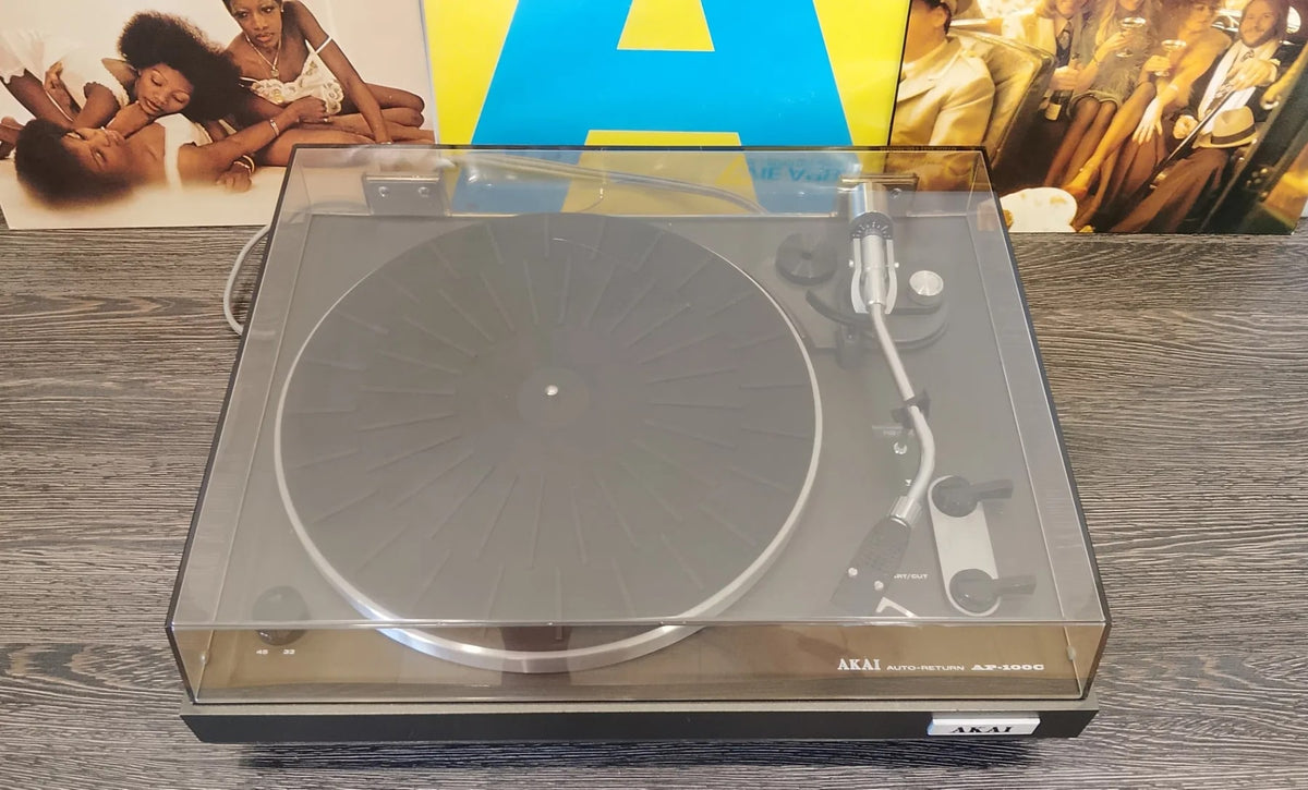AKAI AP-100C Rare Vintage Turntable Serviced Belt Drive