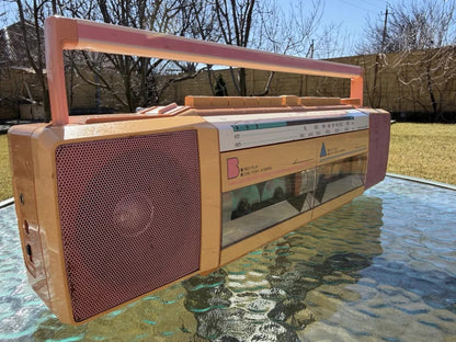 Sanyo MR-WU4P Rare Vintage Boombox Double Cassette Stereo Player