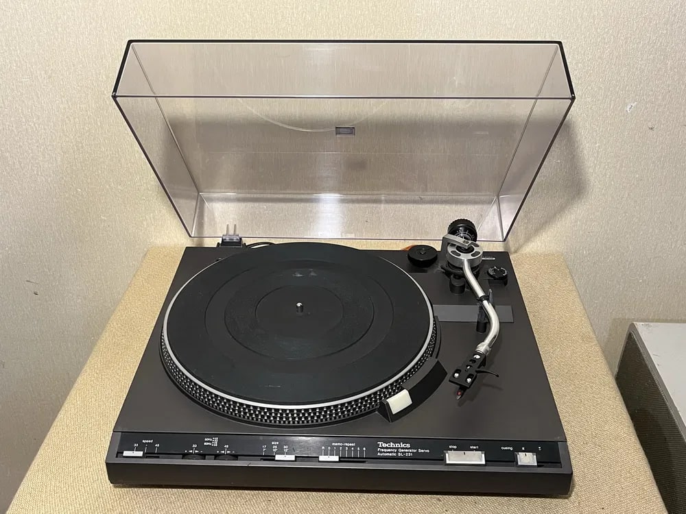 Technics SL-231 Rare Vintage Turntable Serviced Warranty FG-Servo Auto Bell