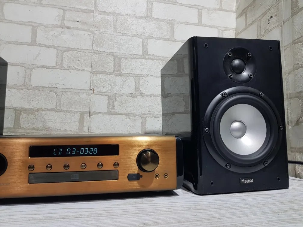 MC-2 / MC2 Magnat MC-2 Rare Vintage Tube CD Receiver Stereo System Tested Hi-Fi