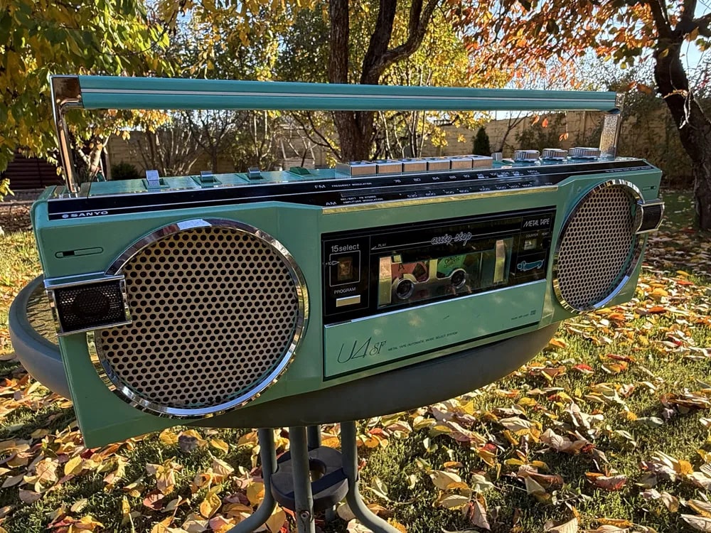 Sanyo U4 SF Rare Vintage Boombox Cassette Radio Working Stereo Analog